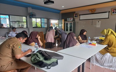 SUKSESKAN PROGRAM PRESIDEN, SINERGI SMP PCI DENGAN PUSKESMAS RANCA MALAKA ENDAH SELENGGARAKAN CEK KESEHATAN GRATIS